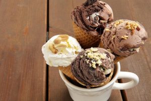 Παγωτό σοκολάτας με μόνο 2 υλικά