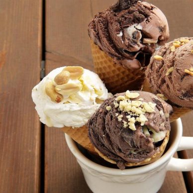 Παγωτό σοκολάτας με μόνο 2 υλικά 