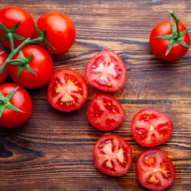 Πώς οι ντομάτες ενισχύουν τη γονιμότητα: Η επίδραση ενός υπερτροφικού φρούτου στην αναπαραγωγική υγεία