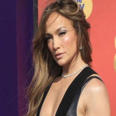 Jennifer Lopez: Το nude μακιγιάζ της είναι η καλύτερη πρόταση!