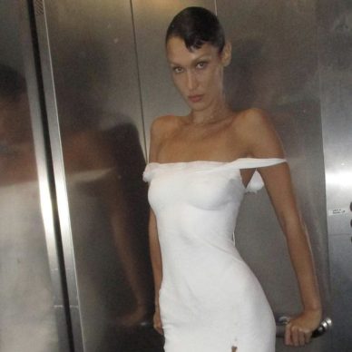 Bella Hadid: Η γυμνή εμφάνιση και το φόρεμα από σπρέι