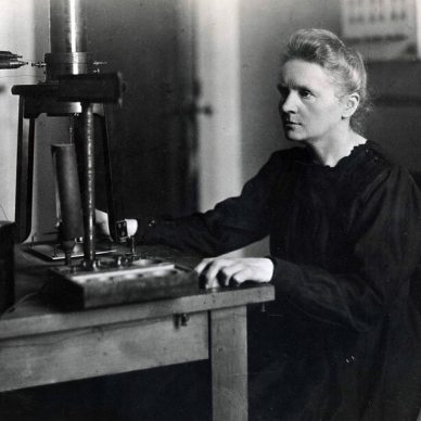 Maria Salomea Skłodowska – Curie: η γυναίκα που σκότωσαν οι ανακαλύψεις της