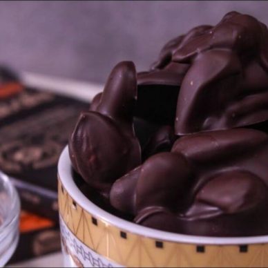 Βραχάκια Σοκολάτας με 2 υλικά