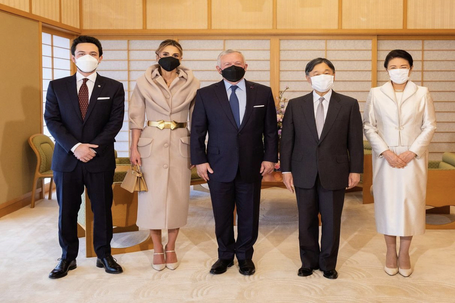 Βασίλισσα Ράνια: Η επίσημη επίσκεψή της στην Ιαπωνία- Τα υπέροχα αξεσουάρ της
