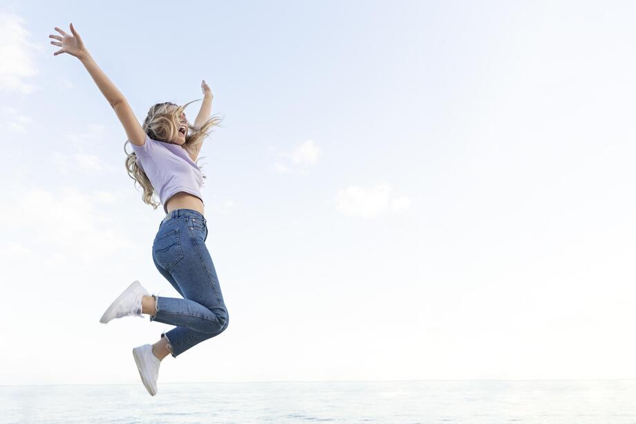 8 καθημερινές συνήθειες που καταστρέφουν την ευτυχία σου 