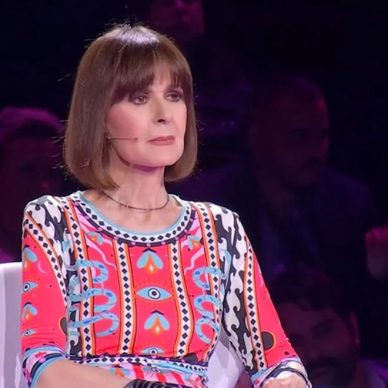 The Secret Song: «Λύγισε» η Κάτια Δανδουλάκη με την έκπληξη από τους επώνυμους φίλους της