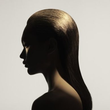 Zara Hair | H Zara λανσάρει τα must-have προϊόντα που χρειάζονται τα μαλλιά σου τις γιορτές