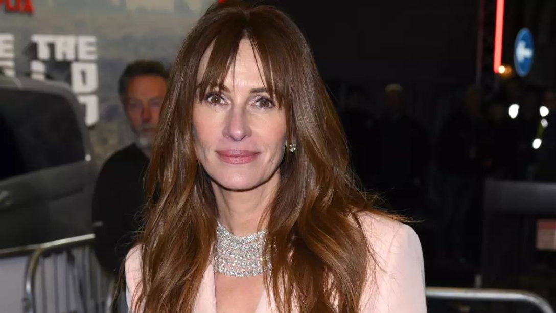 Julia Roberts: Απογείωσε το Gucci look με αστραφτερές γόβες