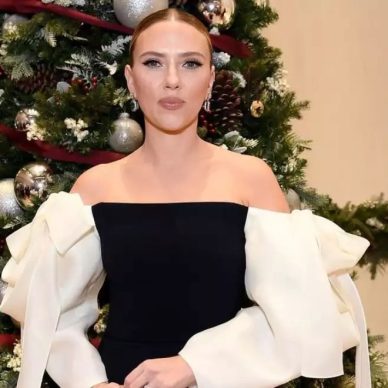 Scarlett Johansson: Το χτένισμά της είναι η ωραιότερη πρόταση για τις γιορτινές εμφανίσεις