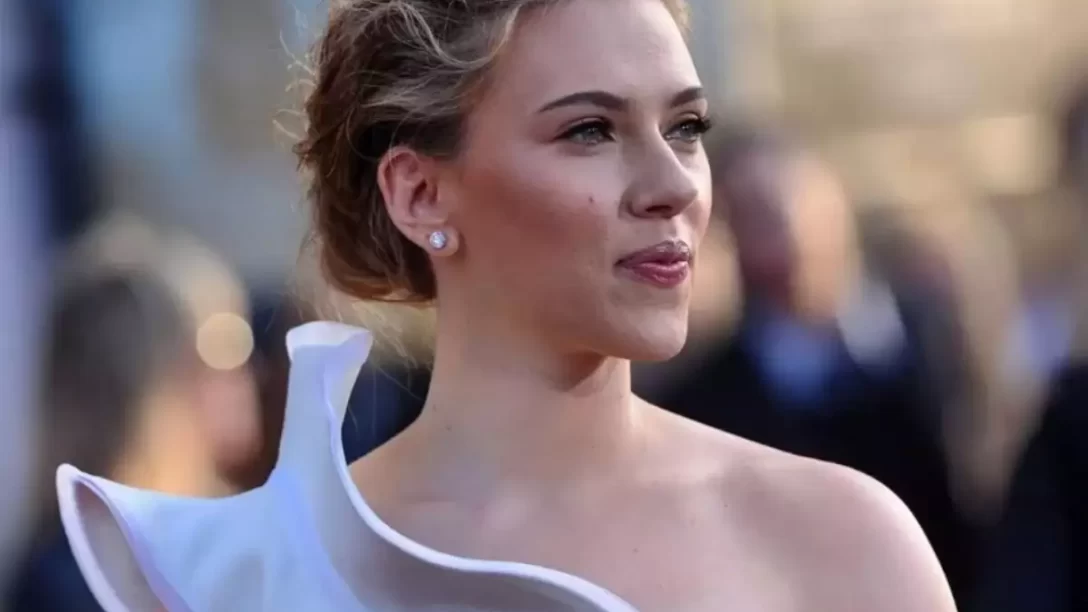 Scarlett Johansson: Είναι το inspo που έψαχνες για το βράδυ της Ανάστασης