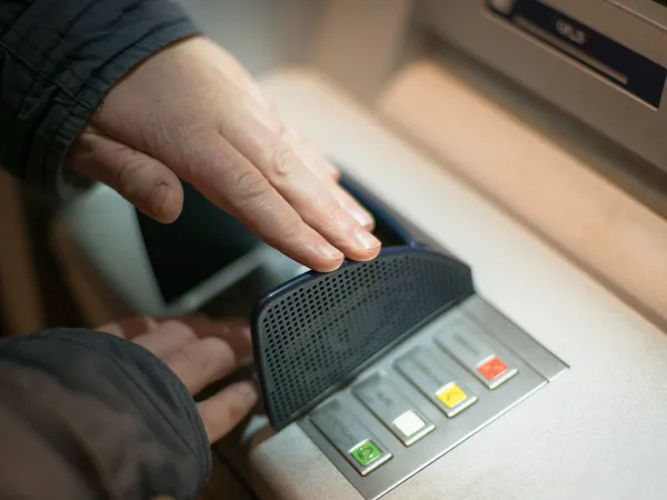 Το πιο συχνό PIN στις τραπεζικές κάρτες – Ποιοι κωδικοί «σπάνε» αμέσως