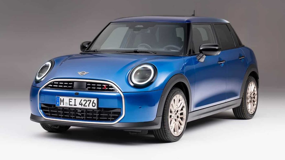 Νέο και πιο ευρύχωρο 5θυρο MINI Cooper