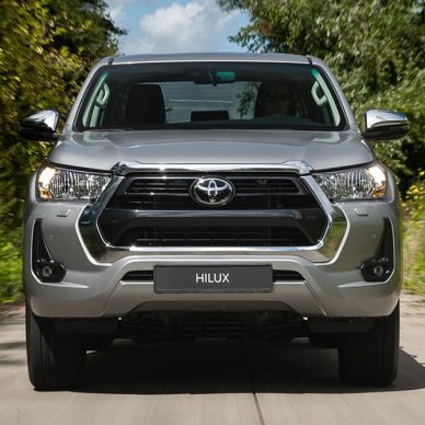 Νέο Toyota Hilux Hybrid και με νέα τετρακίνηση