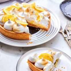 tarta-lemonioy-lemon-pie_gastronomos-768×960