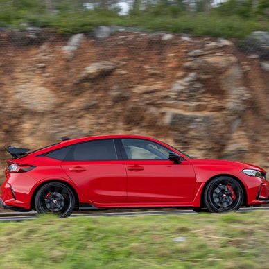 Σεμινάρια ασφαλούς οδήγησης από τον Όμιλο Σαρακάκη