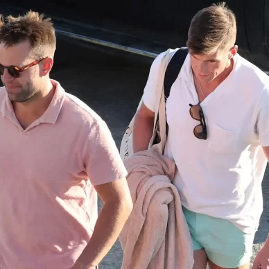 Στέφανος Κασσελάκης: Σε ποιο νησί θα περάσει με τον Τάιλερ Μάκμπεθ τις διακοπές του Πάσχα