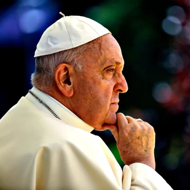 Πάπας Φραγκίσκος: Ο πάπας που προσπάθησε να αλλάξει τη στάση της Καθολικής Εκκλησίας απέναντι στις γυναίκες