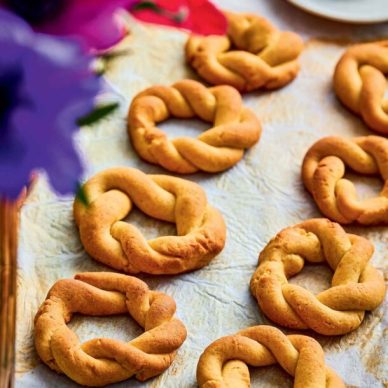 Πασχαλινά κουλουράκια vegan και χωρίς ζάχαρη!