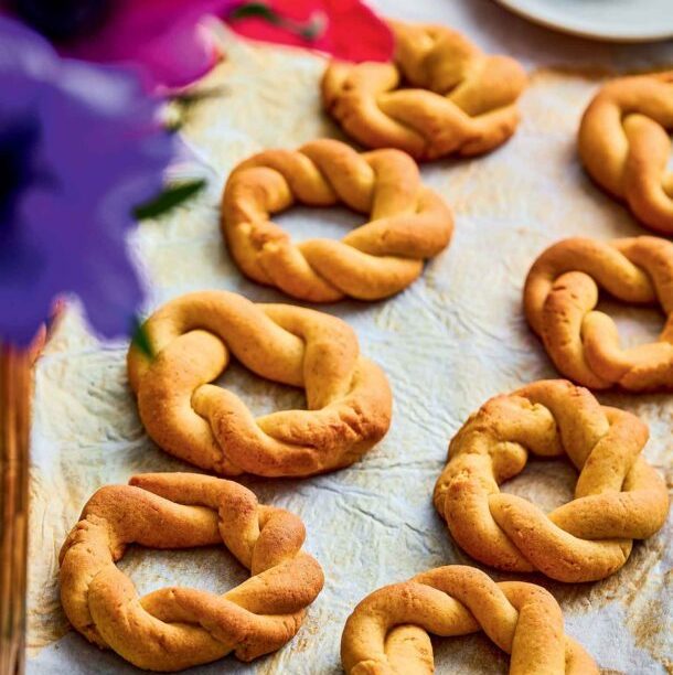 Πασχαλινά κουλουράκια vegan και χωρίς ζάχαρη!