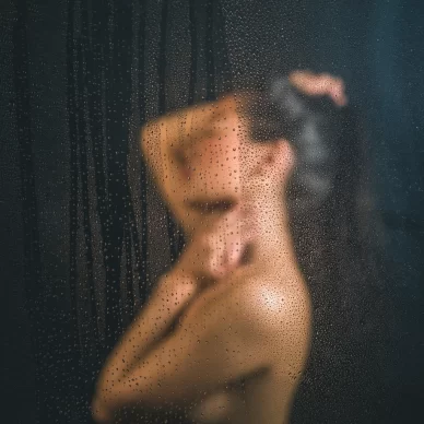 Όσοι κάνουν μπάνιο πριν τον βραδινό ύπνο ζουν περισσότερο