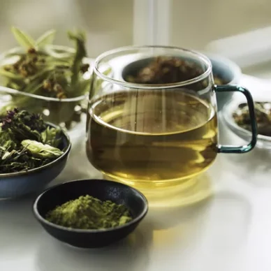 Πέντε είδη τσαγιού που “καίνε” το λίπος στην κοιλιά με φυσικό τρόπο