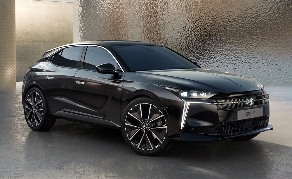 Νέο DS N°4 για απόλυτο ευ ζην επί τροχών