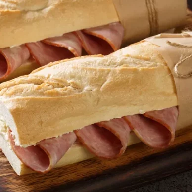 “Πολύ εύκολο”: Η απλή λύση για να κόψεις τις επεξεργασμένες τροφές σύμφωνα με τη διατροφολόγο