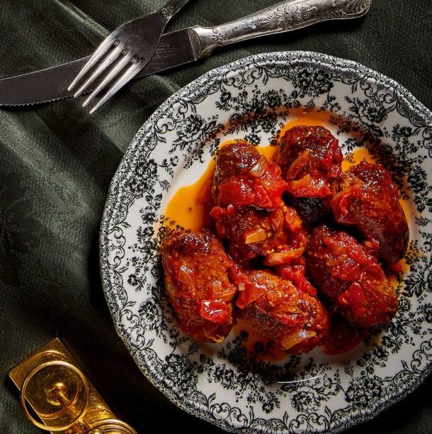 Τα κλασικά σμυρναίικα σουτζουκάκια