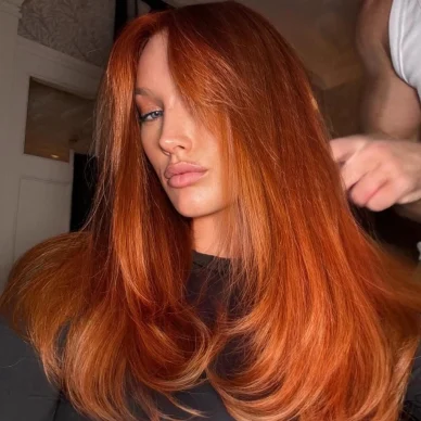 Step Cut: Το πιο hot haircut για μακριά μαλλιά, αυτή τη στιγμή