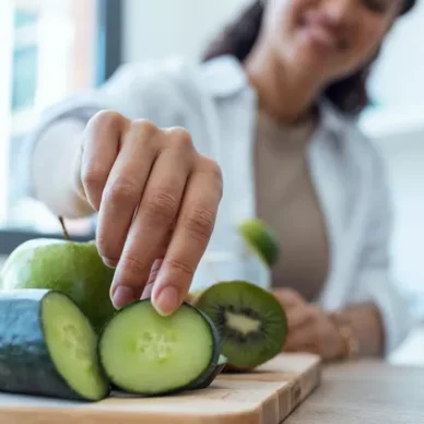 10 τροφές που σε ενυδατώνουν καλύτερα και από νερό