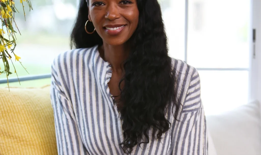 Η Ανάντα Λούις, παρουσιάστρια του MTV, πέθανε στα 52 της – Είχε διαγνωστεί με καρκίνο, αλλά αρνήθηκε να υποβληθεί σε μαστεκτομή