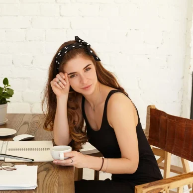 Πόσα χρήματα πρέπει να αποταμιεύσεις μέχρι τα 50, σύμφωνα με τους financial experts – Για να μην έχεις άγχος μετά τη σύνταξη