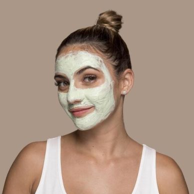 Η απαραίτητη μάσκα ενυδάτωσης για δέρμα μετά τον ήλιο και τους ανέμους. Μάσκα με υλικά από την κουζίνα σας!