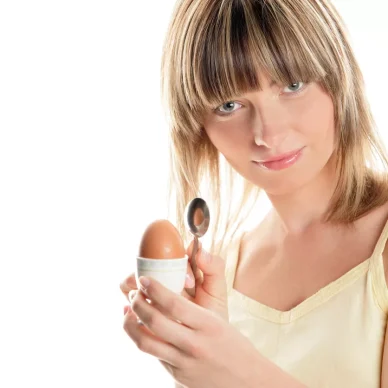 Τι κερδίζουν όσοι τρώνε βραστά αυγά κάθε μέρα – Τι ισχύει για όσους έχουν υψηλή χοληστερόλη