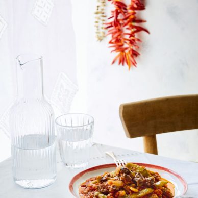 Φασολάκια με μοσχαράκι τας κεμπάπ από την Πόλη