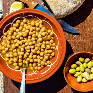 Η θρυλική ρεβυθάδα Σίφνου