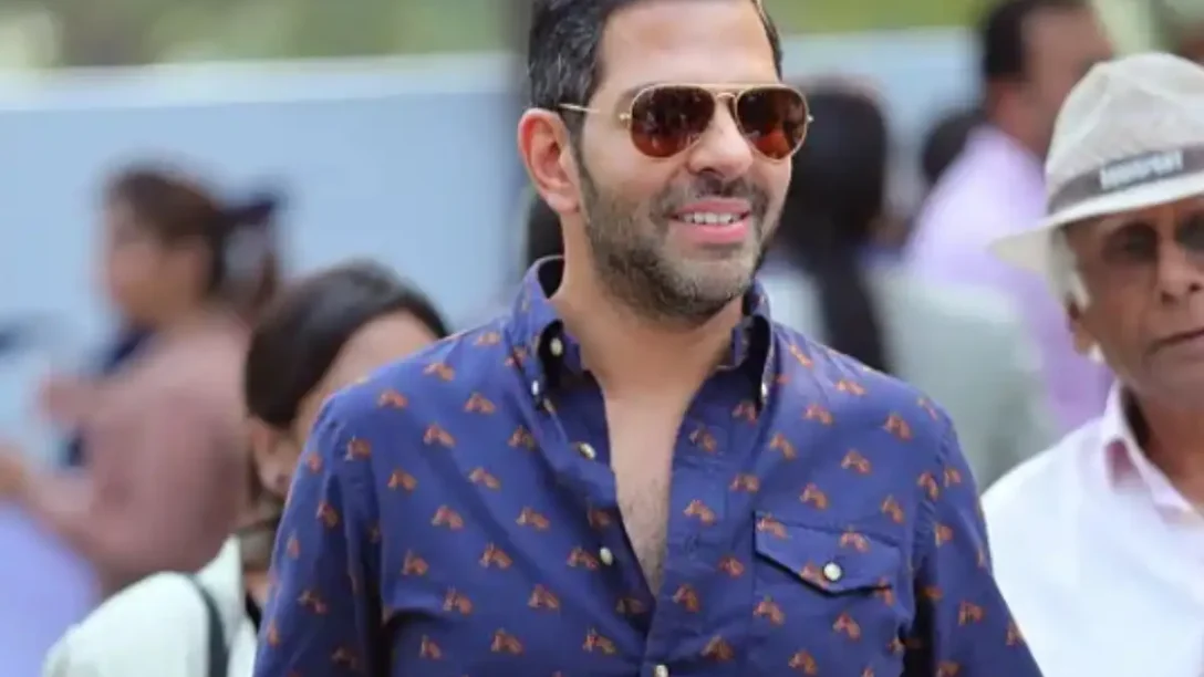Sunjay Kapur: Νεκρός ο δισεκατομμυριούχος φίλος του πρίγκιπα Oυίλιαμ – Κατάπιε μέλισσα σε αγώνα πόλο