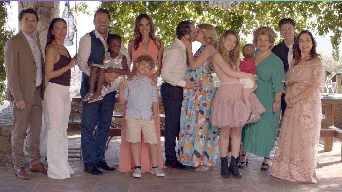 Μαμά στα κρυφά: H σειρά της ΕΡΤ που μας δίδαξε ανθρωπιά και αγάπη