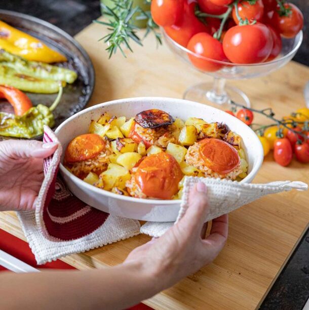 Τα θρυλικά γεμιστά της Ρώμης: με γέμιση σαν ριζότο ντομάτας με βασιλικό!