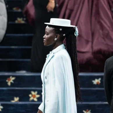 Η Λουπίτα Νιόγκο αφαίρεσε 30 ινομυώματα: «Ας απορρίψουμε την κανονικοποίηση του γυναικείου πόνου»