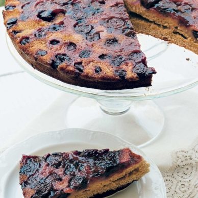 Ανάποδο κέικ με βύσσινα