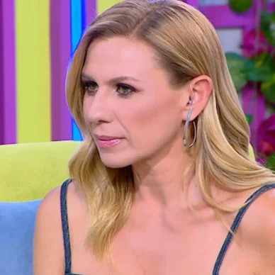 Κατερίνα Καραβάτου: «Έκανα παιδί σε μεγάλη ηλικία, μέχρι να συναντήσω τον πρώην σύζυγό μου δεν το είχα υπόψιν»