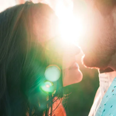 Αυτά τα 4 ζώδια θα έχουν το πιο ρομαντικό φθινόπωρο – Single ή όχι, ετοιμάσου για φλερτ