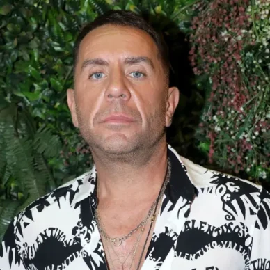 Ο Γιώργος Μαζωνάκης εισήχθη σε δημόσια ψυχιατρική κλινική