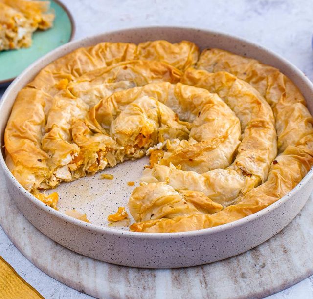 Στριφτή κολοκυθόπιτα με φέτα