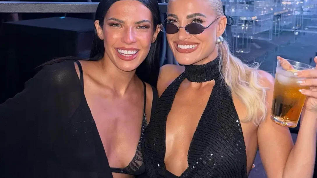 Ιωάννα Τούνη – Στέλα Πάσσαρη: Άγριο κράξιμο στις Influencers επειδή διασκέδασαν στην Ίμπιζα – «Η χώρα που σας ταΐζει, καίγεται»