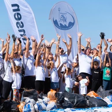 Περιβαλλοντική δράση από τον όμιλο Σαρακάκη, την Kinsen μαζί με εθελοντές δύτες!