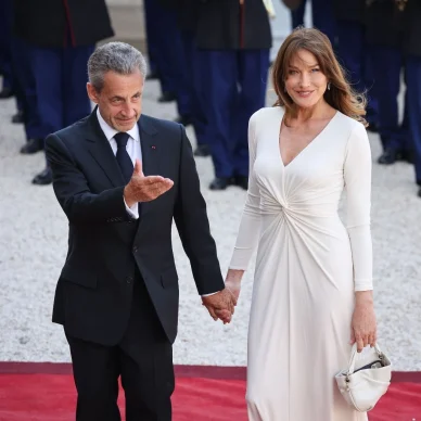 Κάρλα Μπρούνι: Η όχι και τόσο ψύχραιμη αντίδρασή της, μετά την ετυμηγορία του Νικολά Σαρκοζί