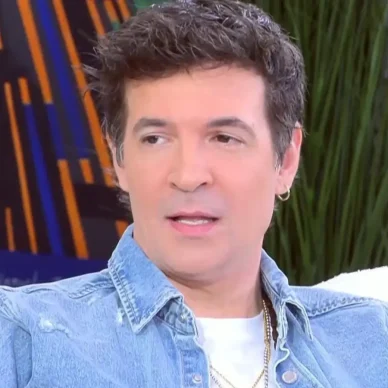 Ο Νίνο στην Ναταλία Γερμανού