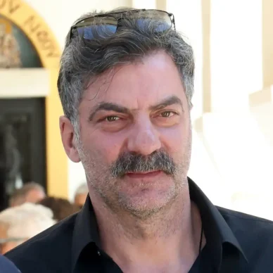 Στάθης Μαντζώρος: Ευχάριστα τα νέα για τον ηθοποιό – Άνοιξε τα μάτια του